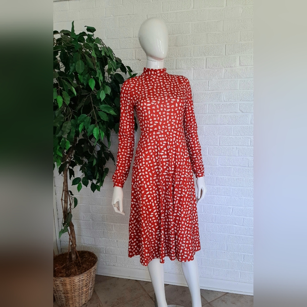 Boohoo Midi Dress